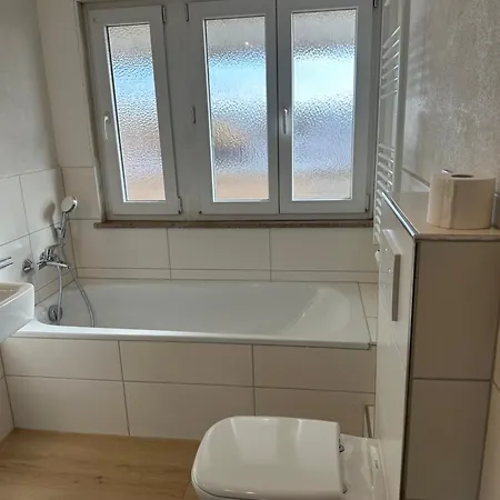 Monteurwohnung Stadtmitte Apartmán *